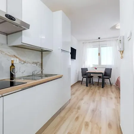 Skyline Appartement *