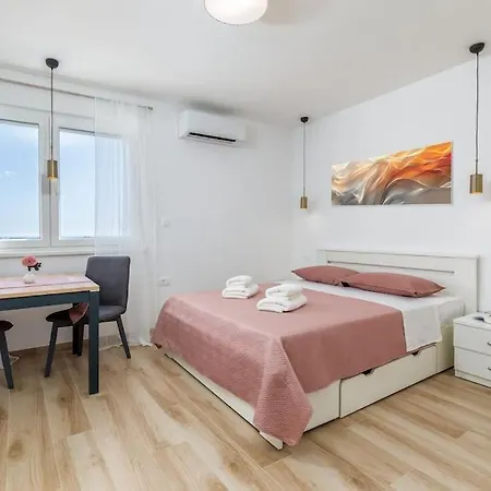 Apartamento Skyline Veruda