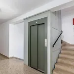 Skyline Apartment *
